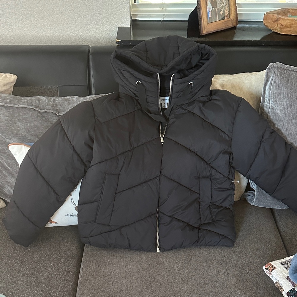 NWOT Nordstrom Black Hooded Puffer Jacket